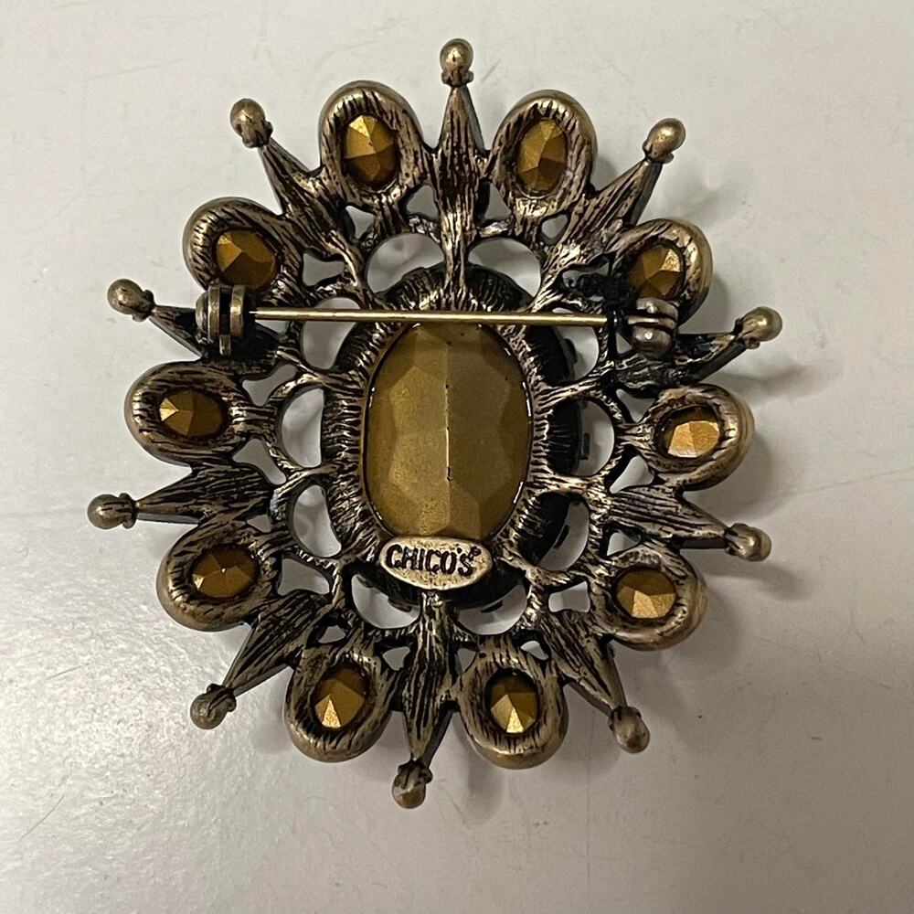 Chico's pin brooch burnished gold tone amber colored signed costume jewelry - Picture 5 of 10
